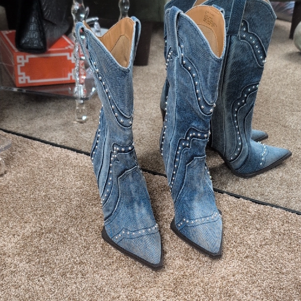 Steve Madden Kylar Distressed Denim Studded Western Boots